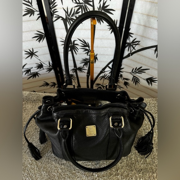 MCM Perforated calfskin leather bucket Tote Bag - Picture 3 of 12